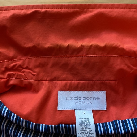 Women’s Liz Claiborne Woman 1x Fall trench style jacket, pumpkin color - Picture 7 of 7